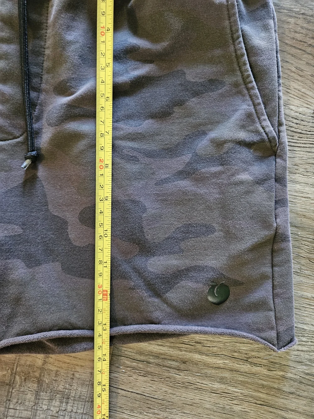 Flexliving Faded Camo Raw Hem Lifting Sweat Shorts